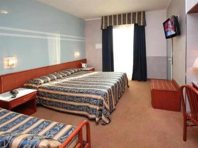 Hotel Colombo Lido di Jesolo 4*,  Italien